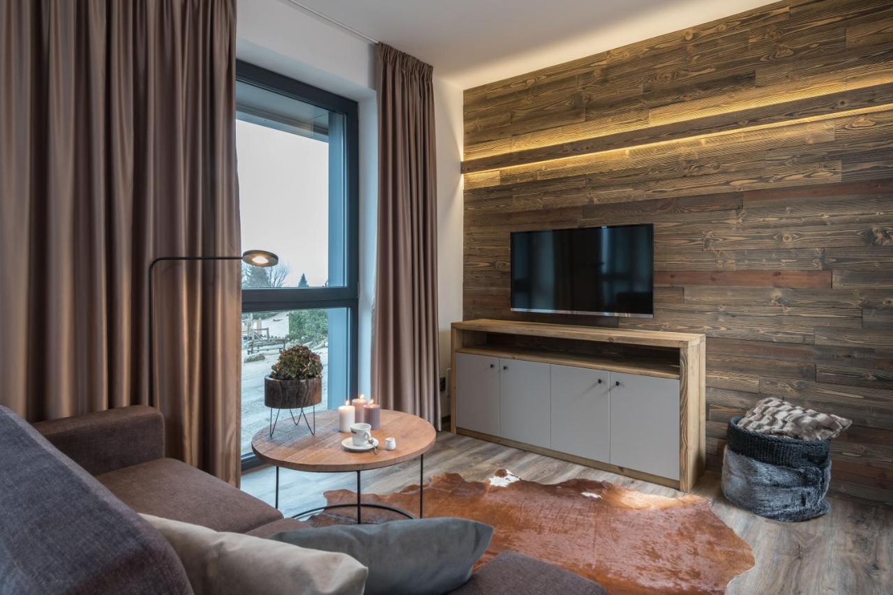 Hotel Kralovka Bedřichov 外观 照片