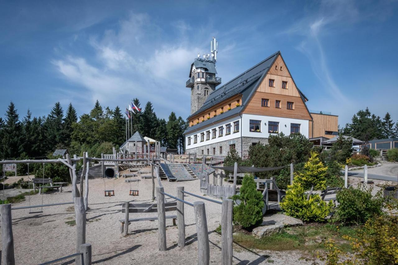 Hotel Kralovka Bedřichov 外观 照片
