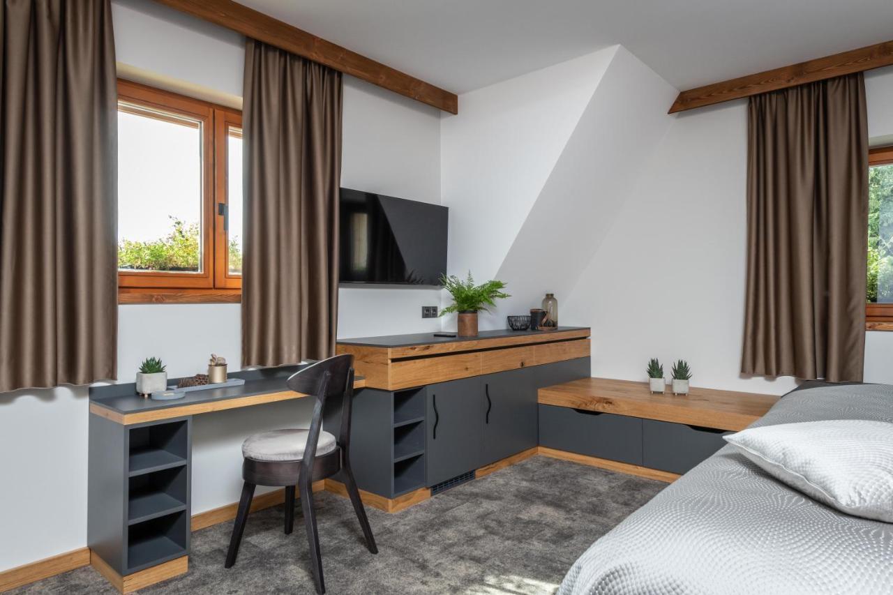 Hotel Kralovka Bedřichov 外观 照片