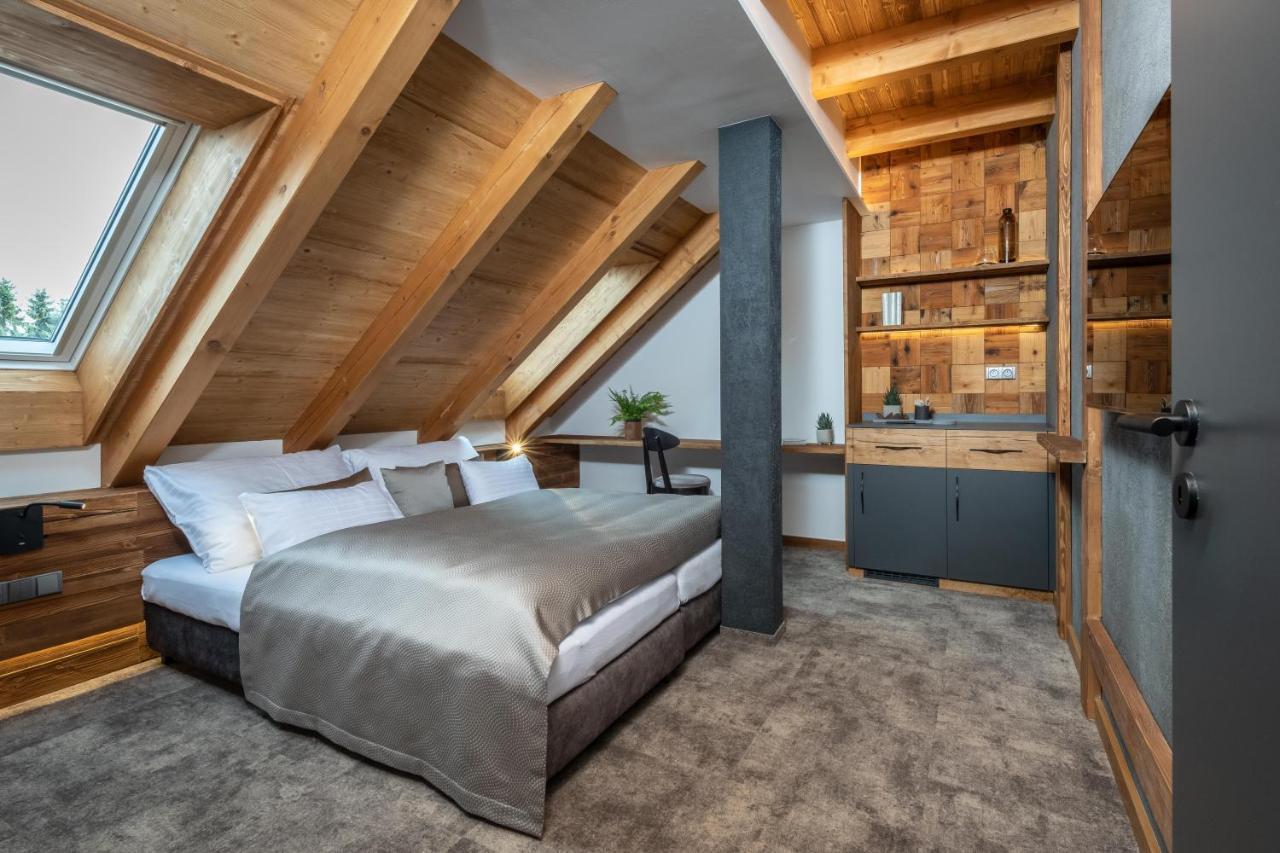Hotel Kralovka Bedřichov 外观 照片
